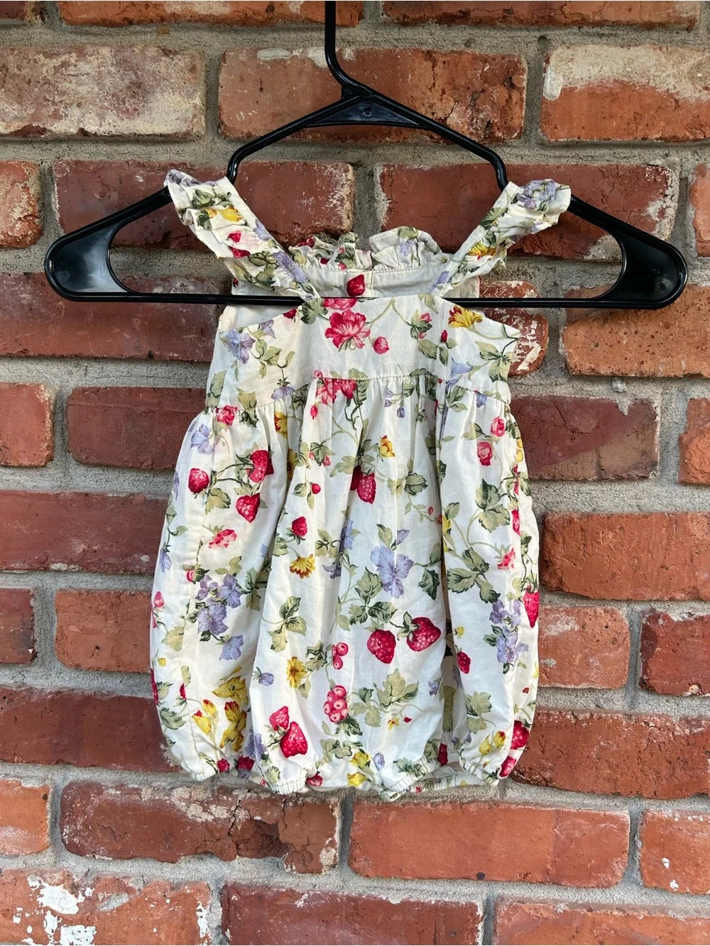 Ralph Lauren Baby Girls Cream Floral Strawberry Romper 6M Ruffles